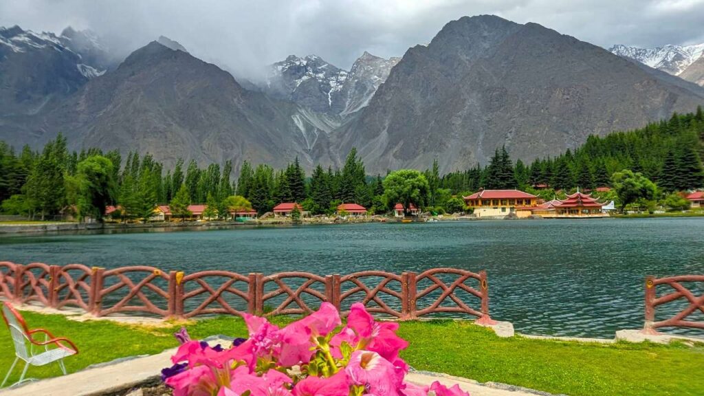 travel north pakistan